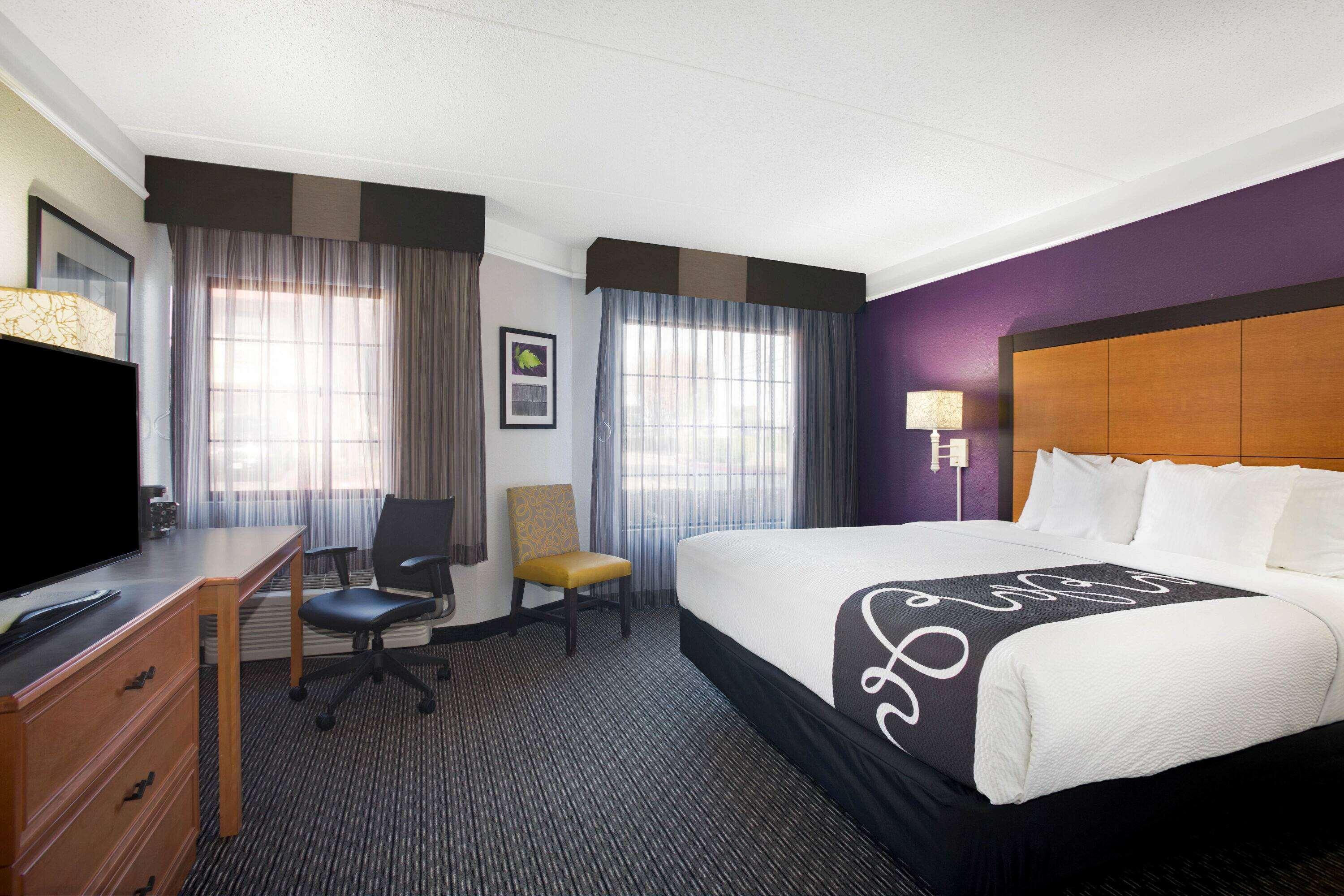 La Quinta Inn By Wyndham San Marcos Bagian luar foto