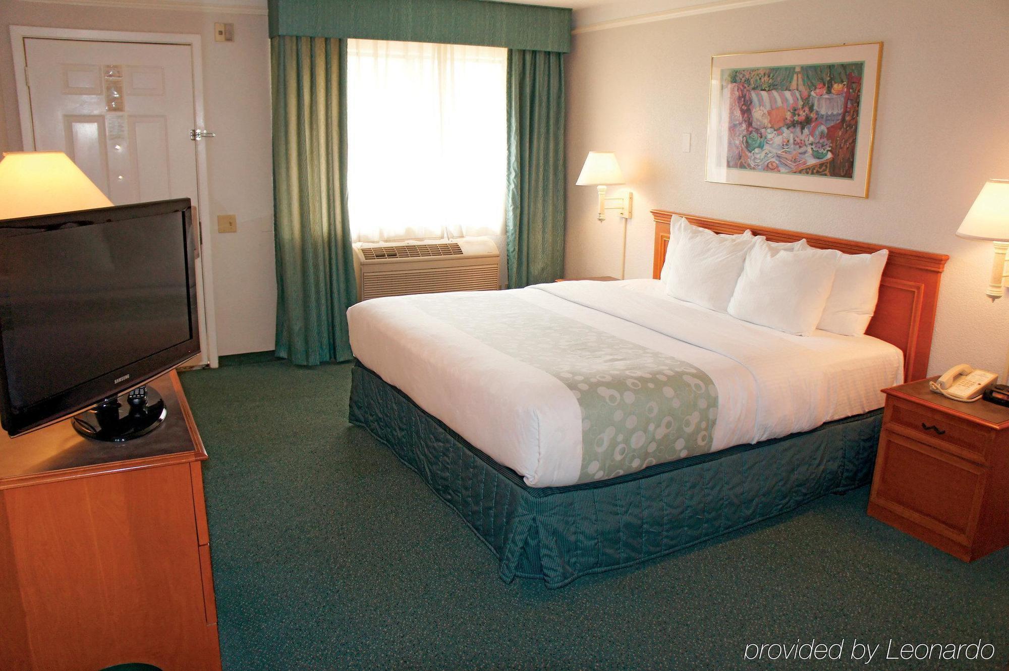 La Quinta Inn By Wyndham San Marcos Bagian luar foto