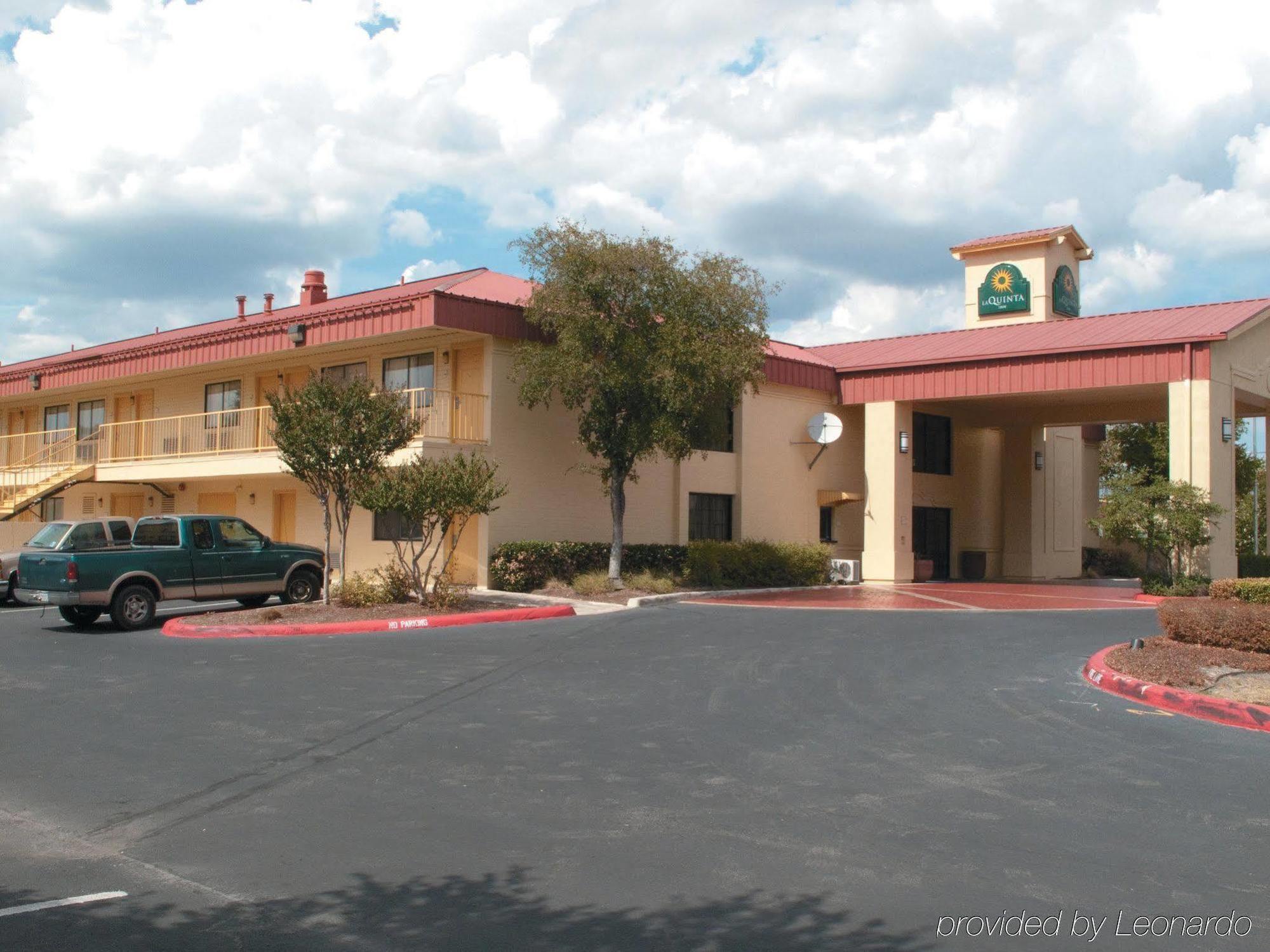 La Quinta Inn By Wyndham San Marcos Bagian luar foto